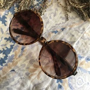 Round Sunglasses